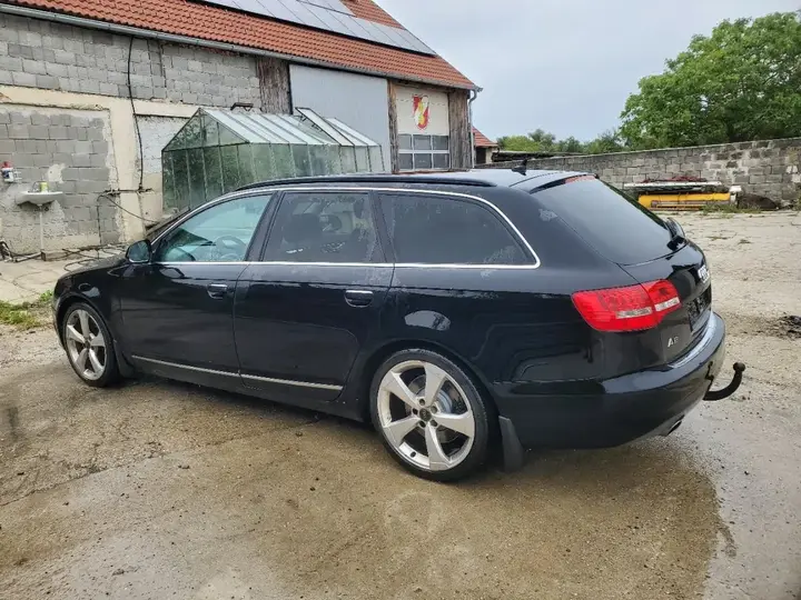 Audi A6 Allroad 2010 photo 2