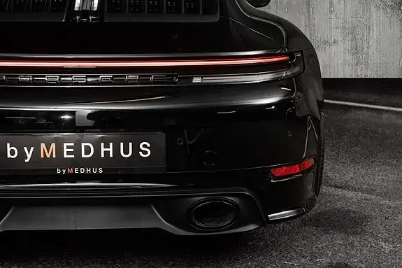 Porsche 911 Carrera 2025 photo 5
