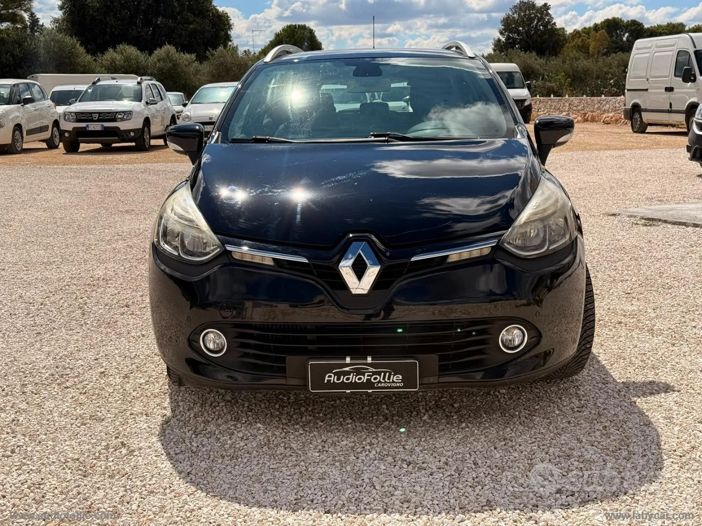 Renault Clio 2013 photo 2