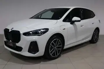 BMW 2 Series 2022 photo 2