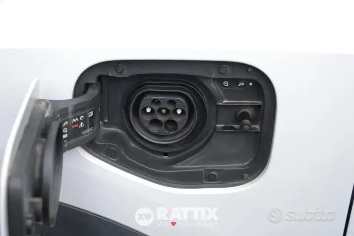 Audi Q3 2022 photo 5