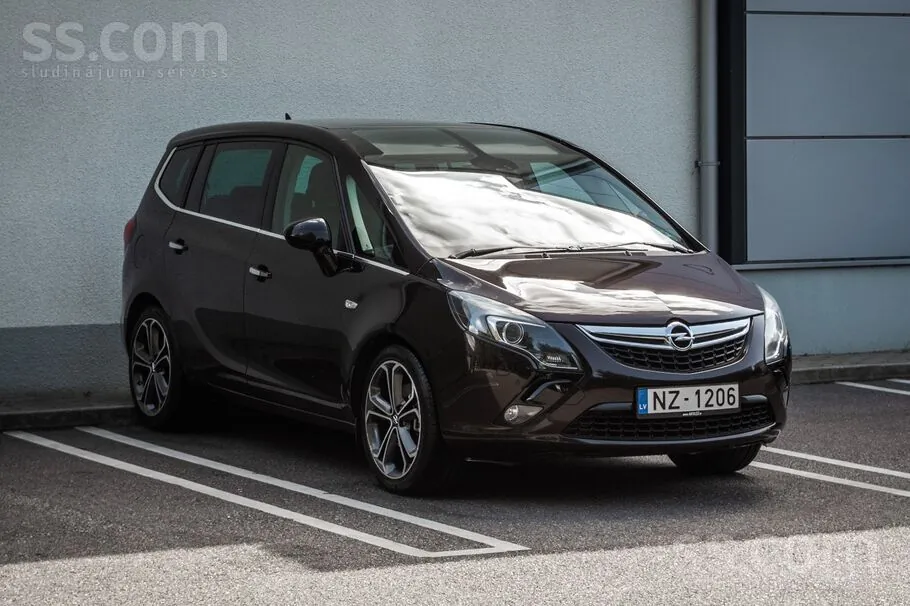 Opel Zafira 2011 photo 3