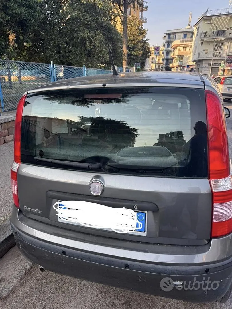 Fiat Panda 2010 photo 2