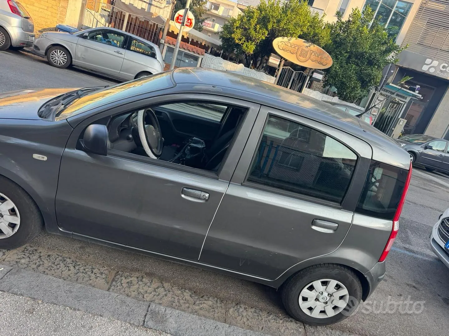 Fiat Panda 2010 photo 4