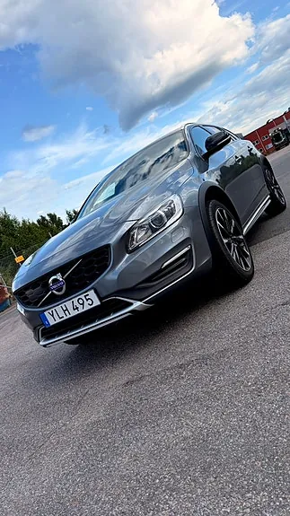 Volvo V60 Cross Country 2017 photo 3