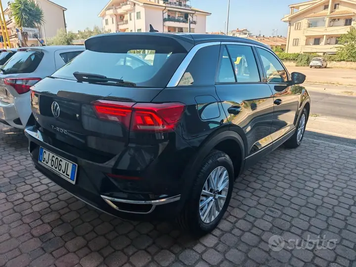 Volkswagen T-Roc 2021 photo 5