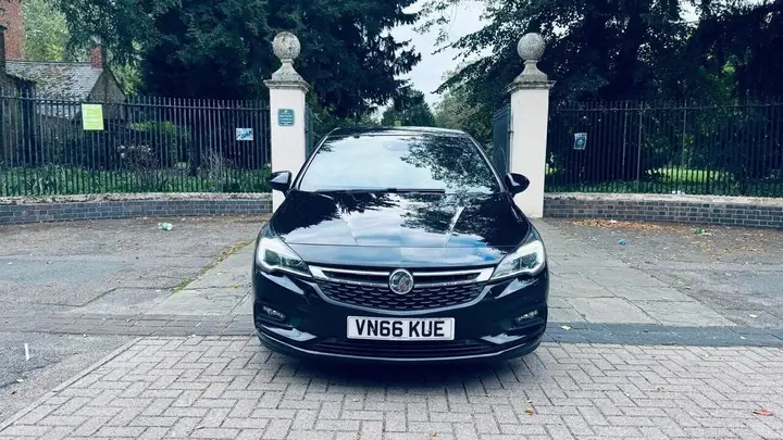 Vauxhall Astra 2017 photo 5