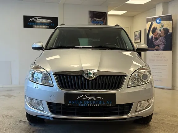 Skoda Fabia 2012 photo 4