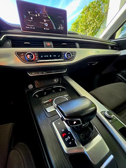 Audi A4 2017 photo 5