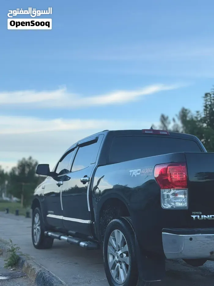 Toyota Tundra 2010 photo 3