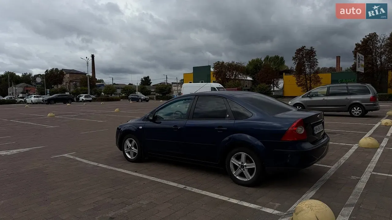 Ford Focus 2005 photo 3