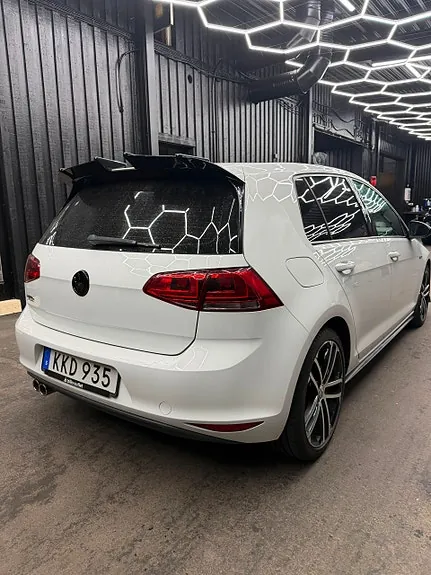 Volkswagen Golf Vii 2014 photo 2