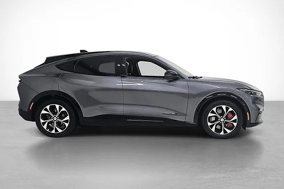 Ford Mustang Mach-E 2023 photo 4