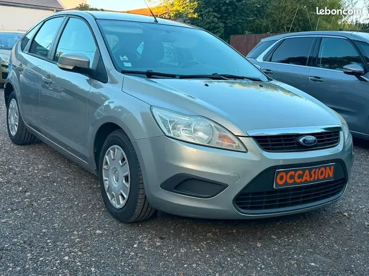 Ford Focus 2009 photo 3