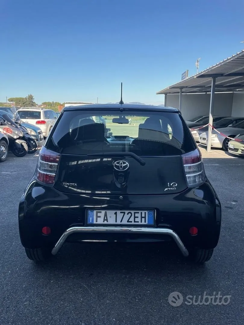 Toyota Iq 2009 photo 3