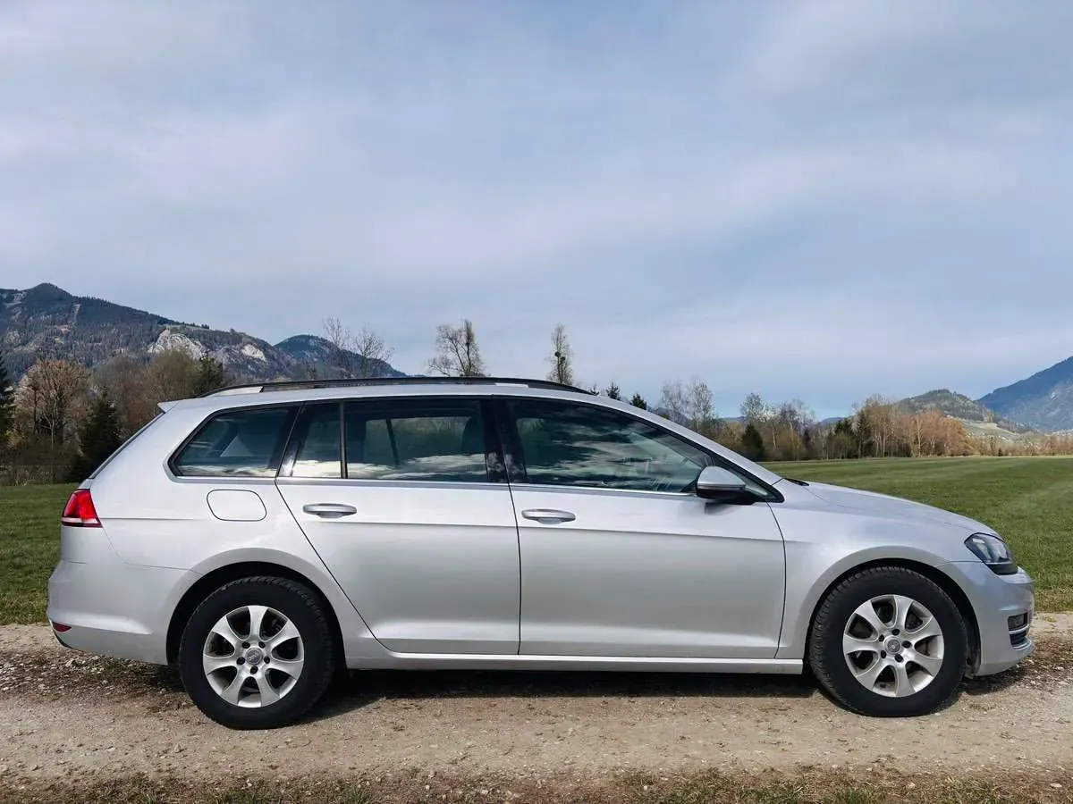 Volkswagen Golf 2013 photo 2