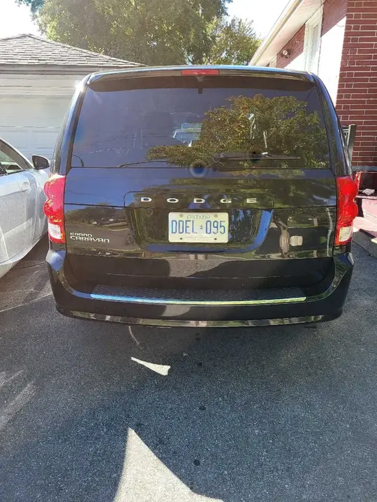 Dodge Caravan 2015 photo 4