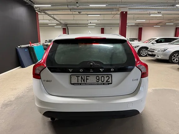 Volvo V60 2013 photo 4