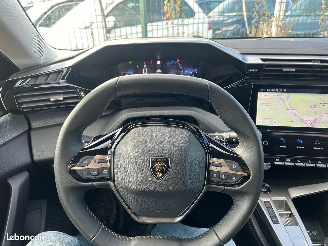 Peugeot 308 2025 photo 5