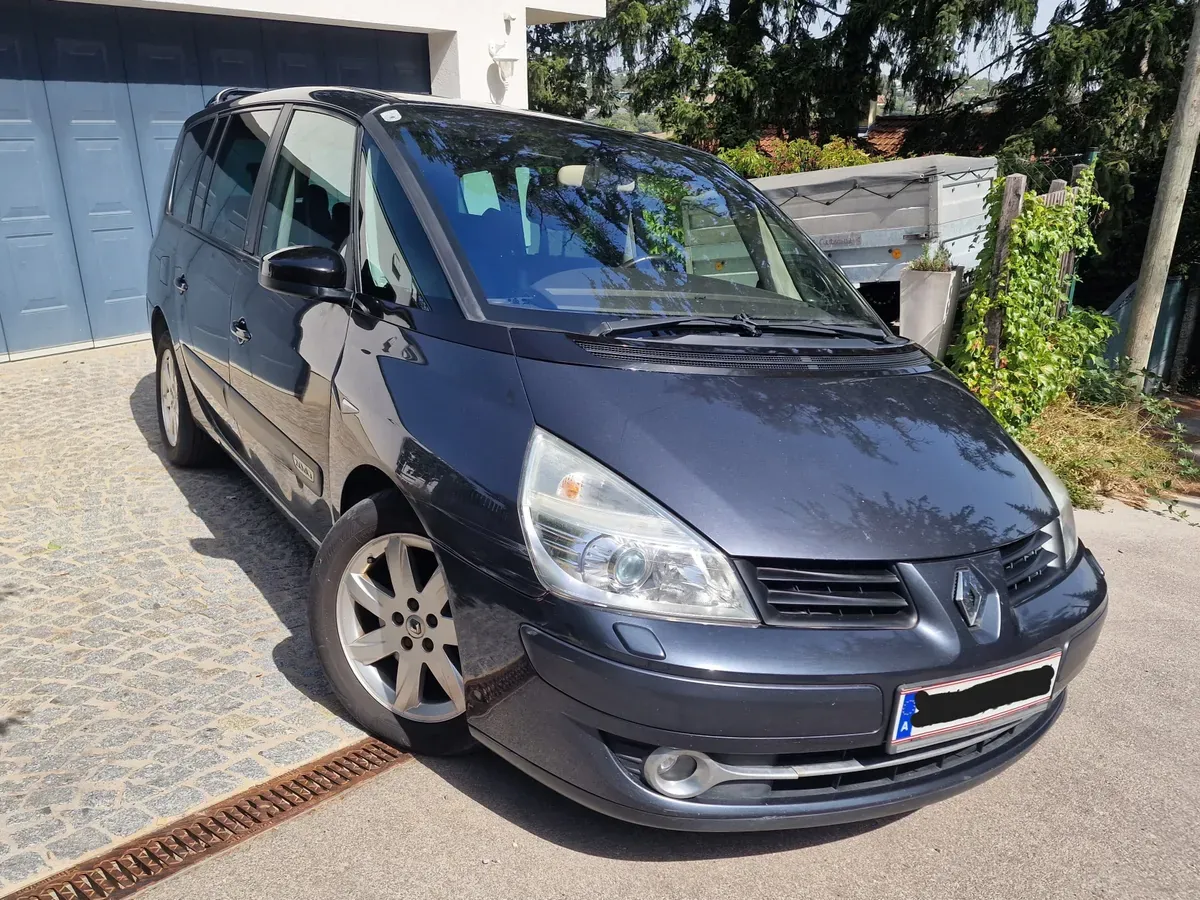 Renault Grand Espace 2010 photo 2