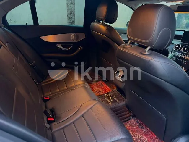 Mercedes-Benz C200 2015 photo 3