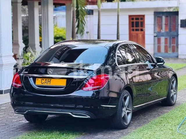 Mercedes-Benz C200 2015 photo 4