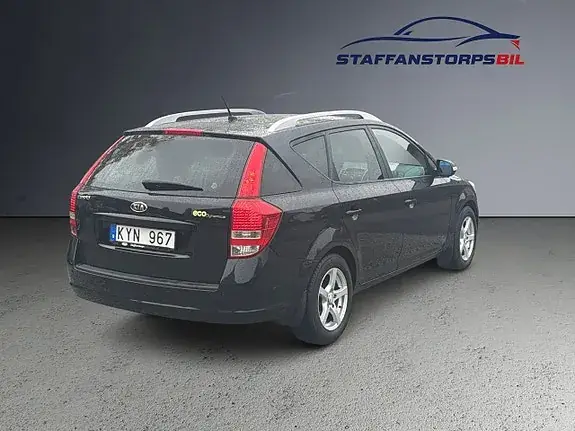 Kia Ceed 2010 photo 5