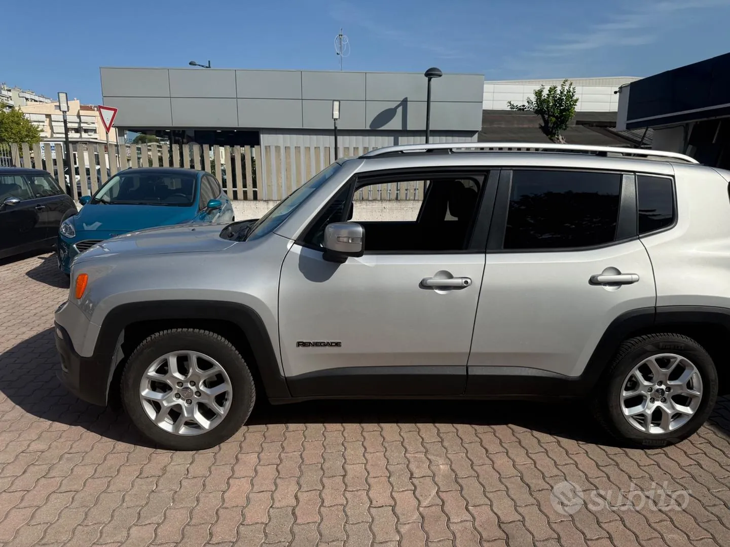 Jeep Renegade 2016 photo 2