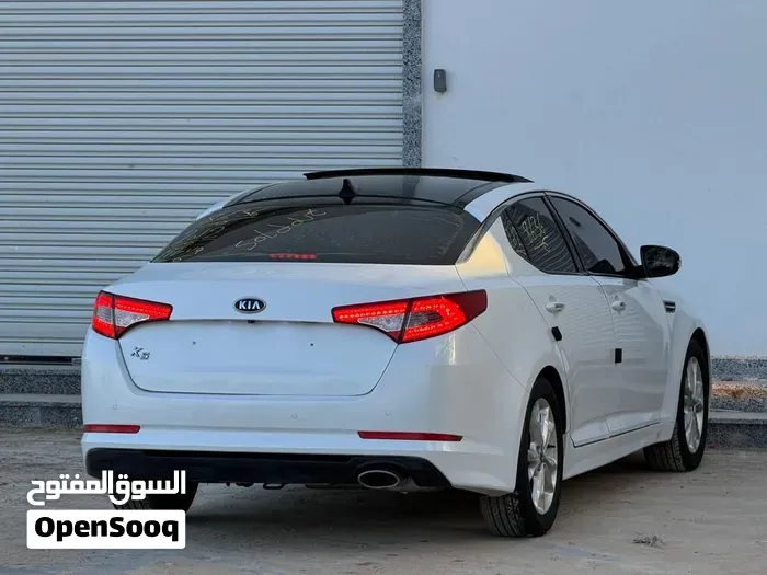 Kia K5 2012 photo 2