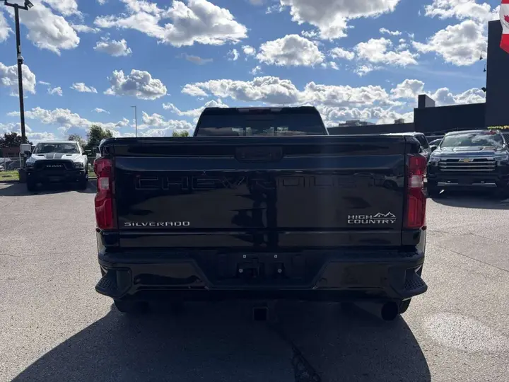 Chevrolet Silverado 3500 2023 photo 4