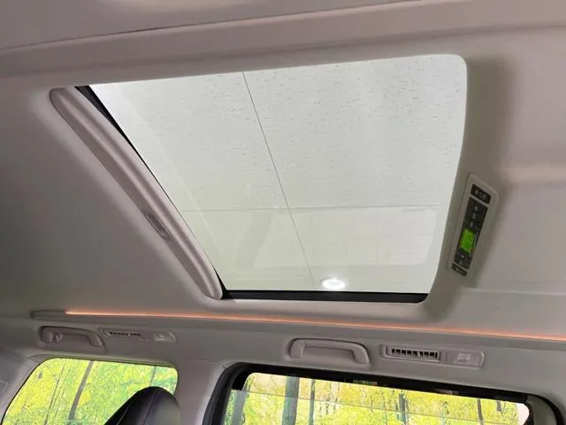 Toyota Versa 2013 photo 3