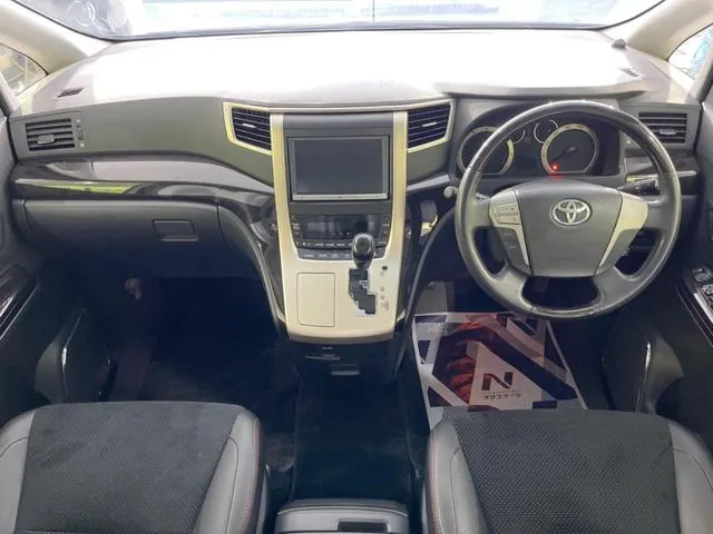 Toyota Versa 2013 photo 2