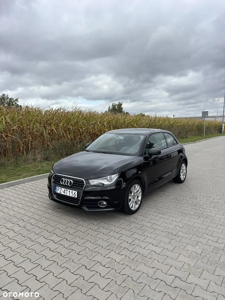Audi A1 Sportback 2010 photo 2