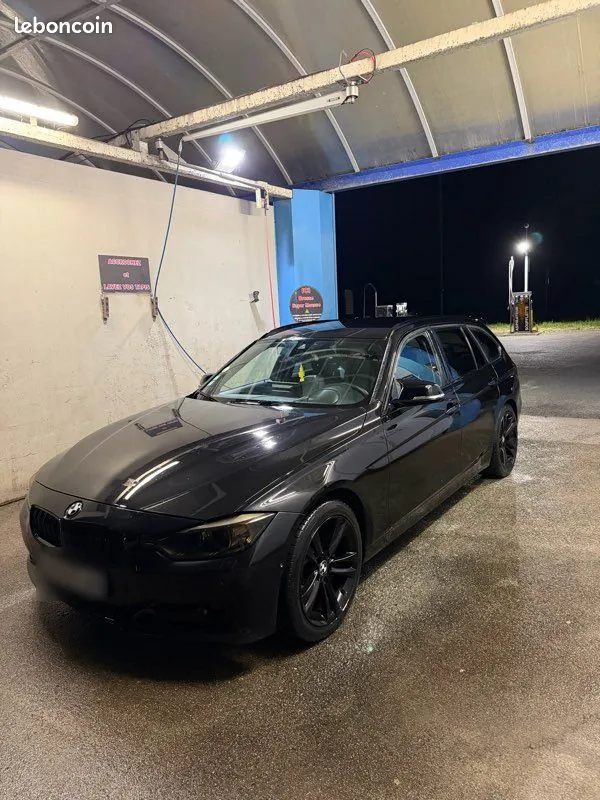 BMW 3 Series 2013 photo 2