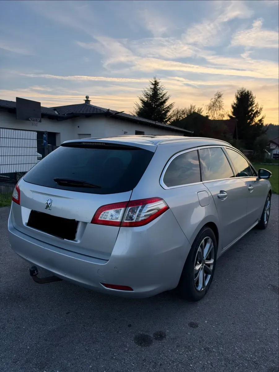 Peugeot 508 2011 photo 3