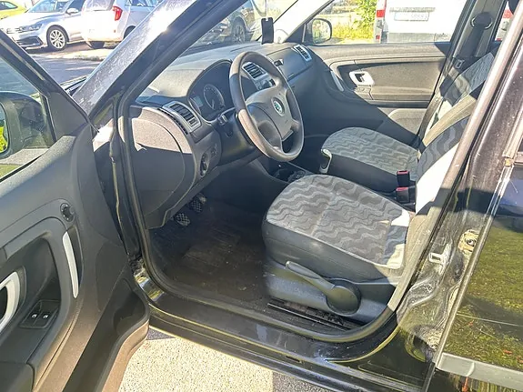 Skoda Fabia 2008 photo 5