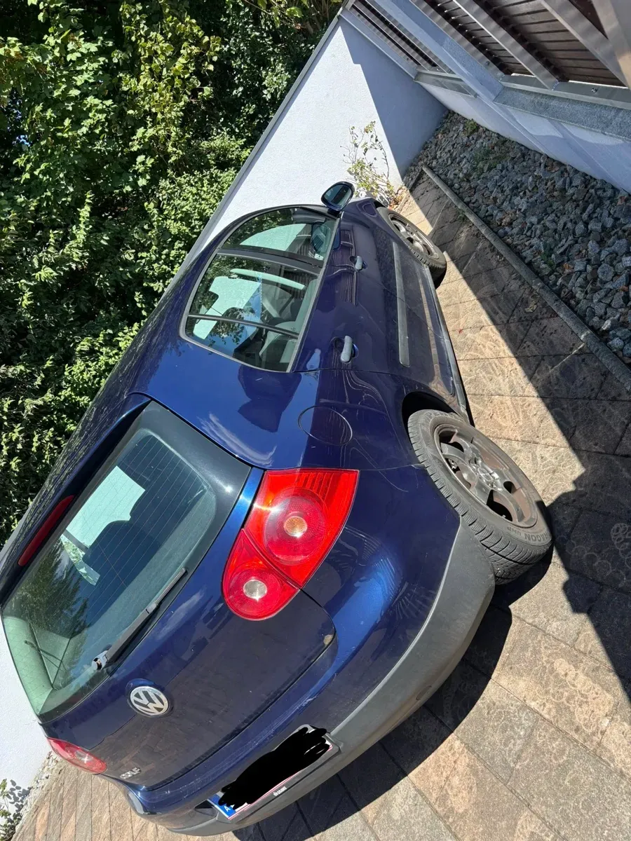 Volkswagen Golf 2004 photo 3