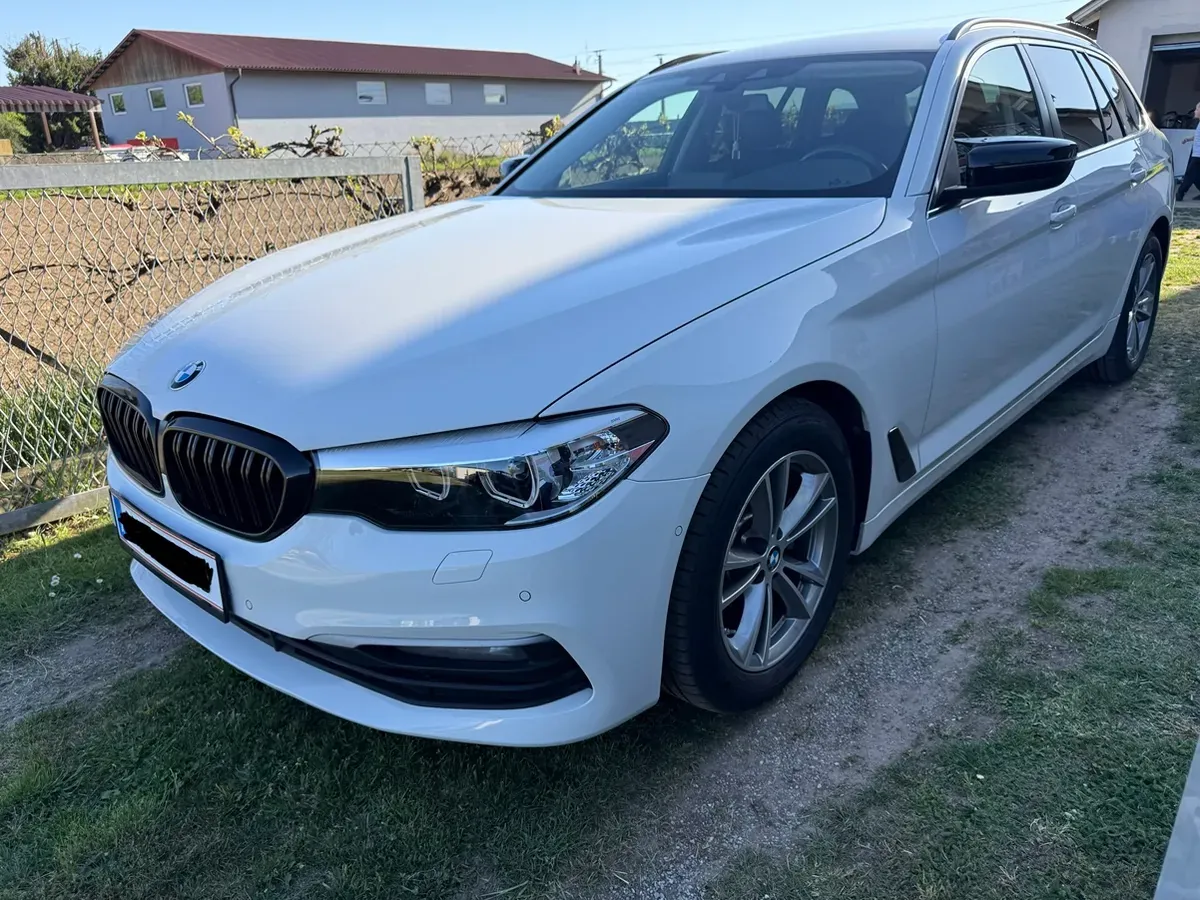 BMW 5 Series 2020 photo 2