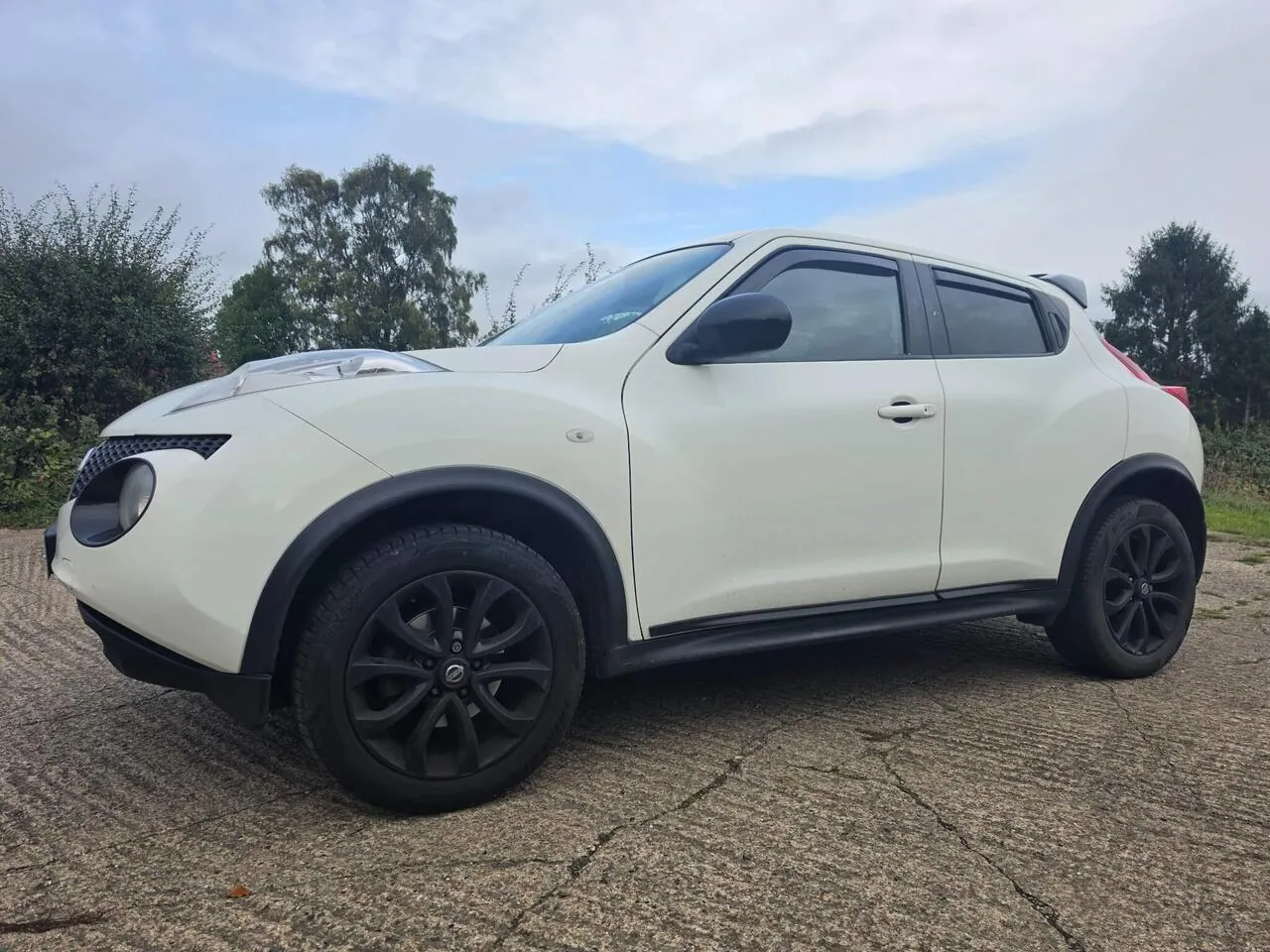 Nissan Juke 2013 photo 3