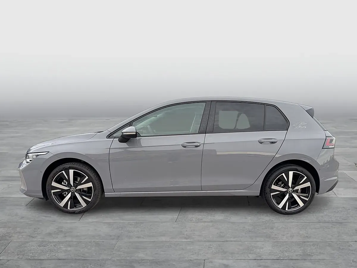 Volkswagen Golf 2026 photo 2