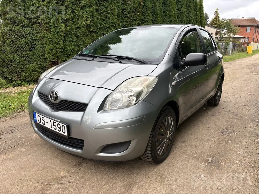 Toyota Yaris 2010 photo 3