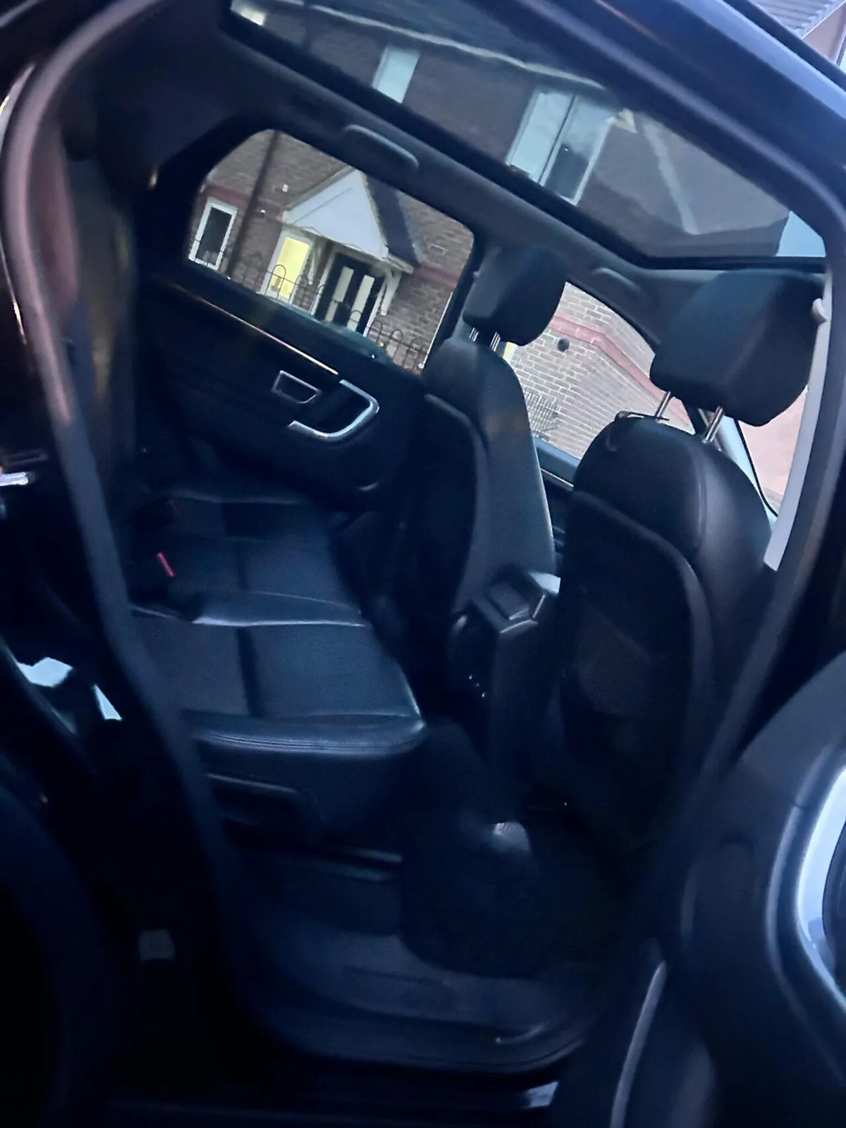 Land Rover Discovery Sport 2017 photo 5