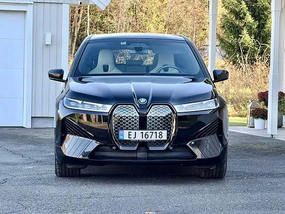 BMW Ix 2024 photo 2