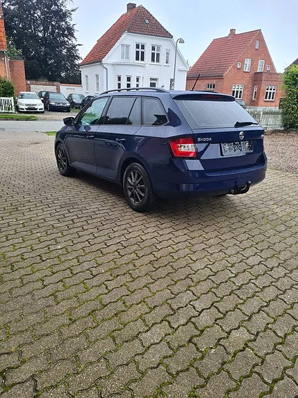 Skoda Fabia 2017 photo 3