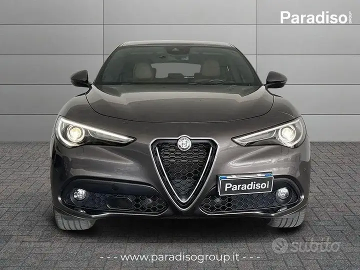 Alfa Romeo Stelvio 2022 photo 3