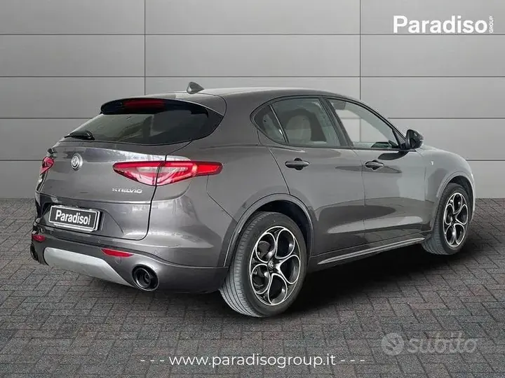 Alfa Romeo Stelvio 2022 photo 2