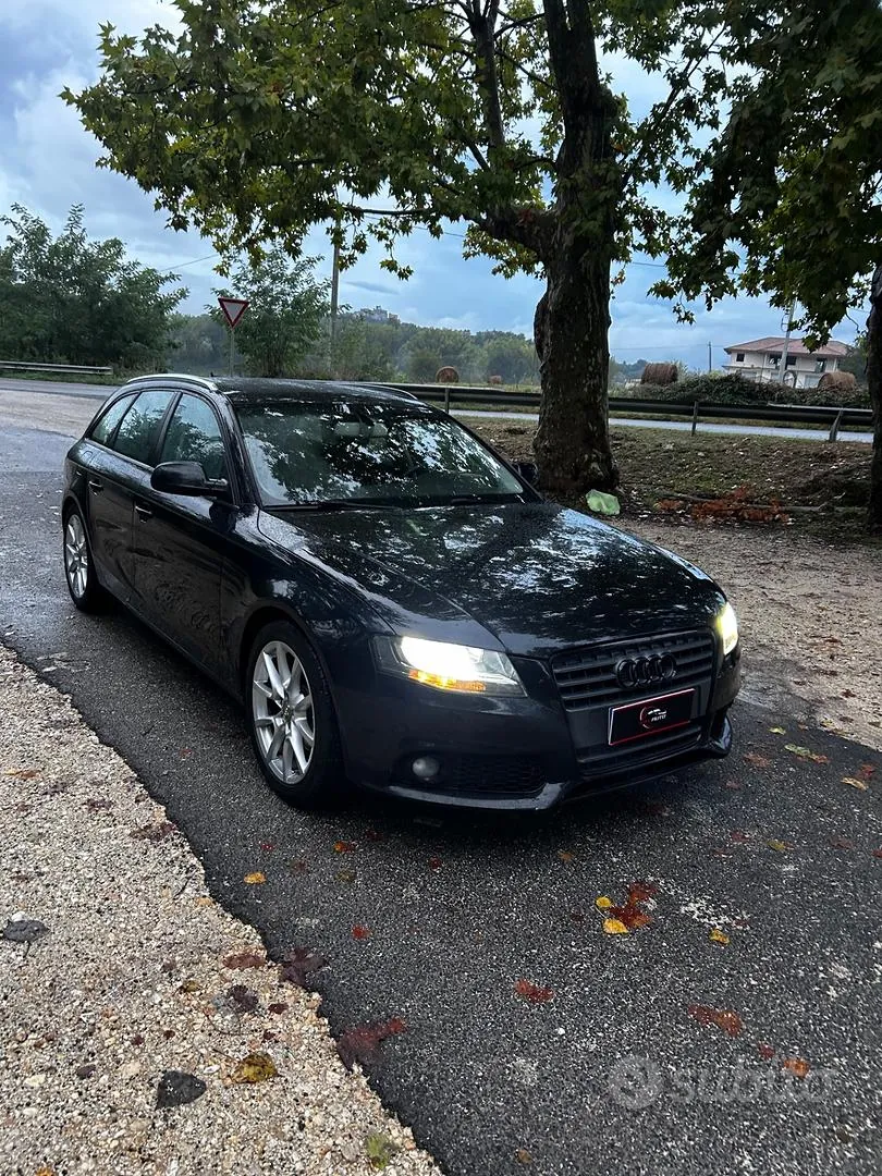 Audi A4 Avant 2011 photo 4