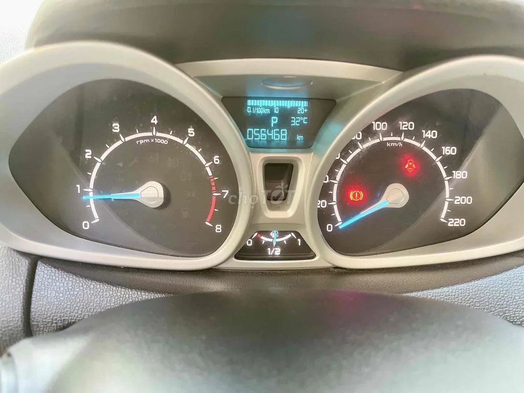 Ford Ecosport 2015 photo 4