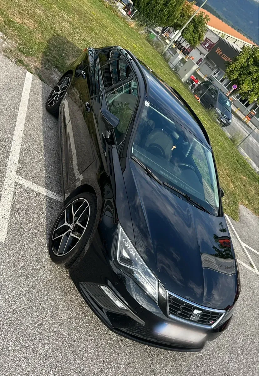 Seat Leon 2017 photo 3
