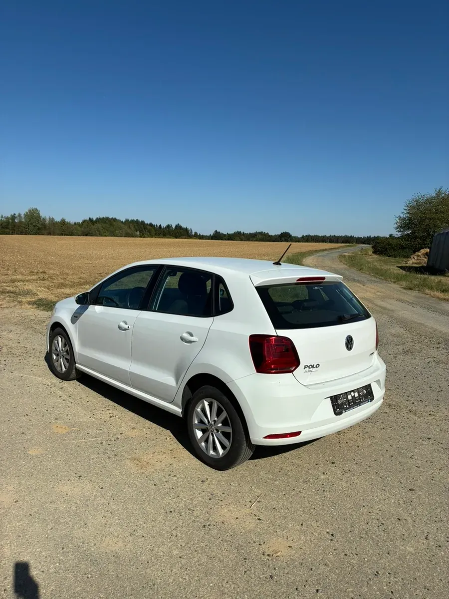 Volkswagen Polo 2016 photo 3